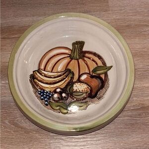 Decorative Ceramic Fruit Bowl